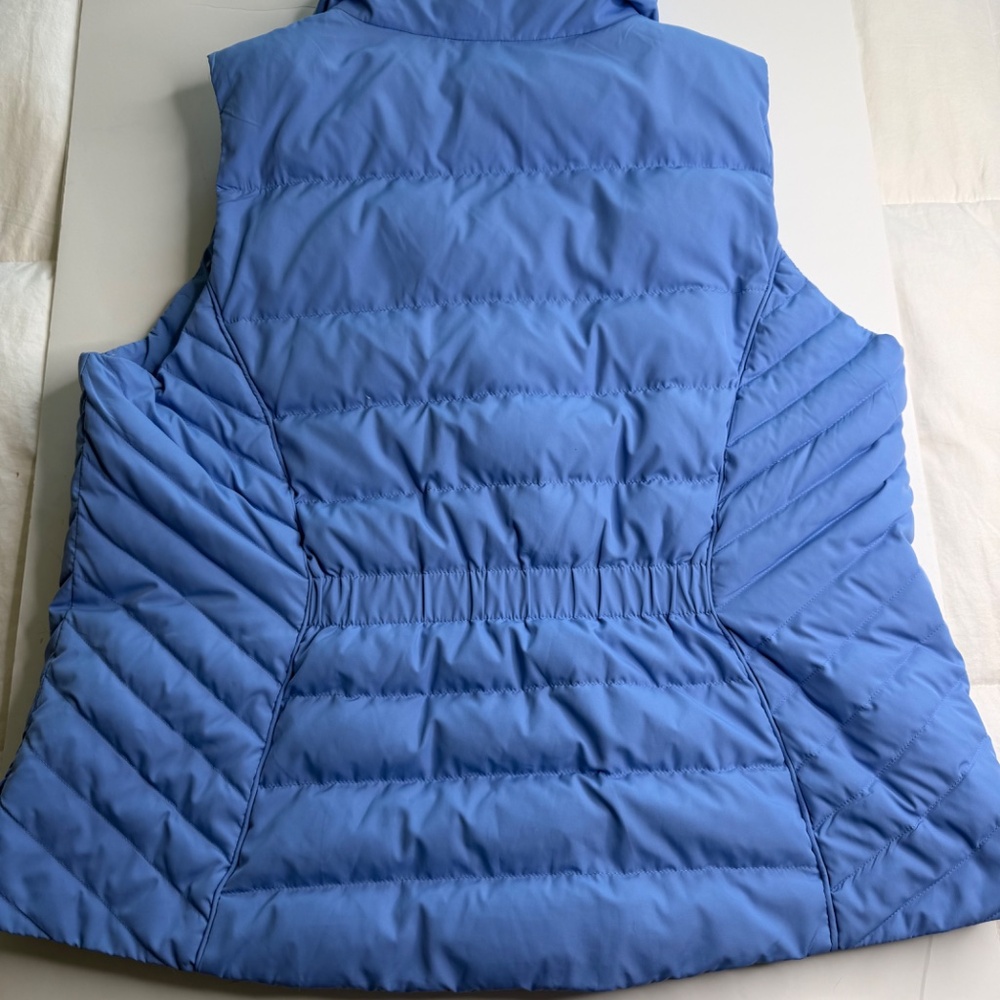 Talbots Women's Puffer Vest Size XL - Picture 2 of 10
